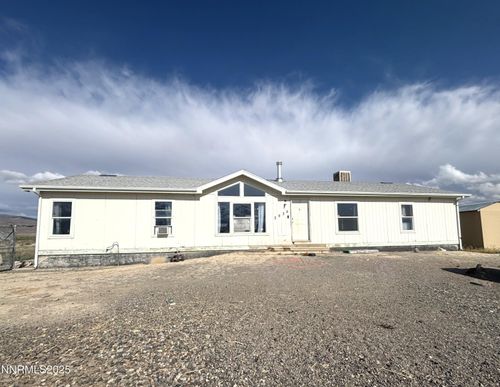 2020 E Horseshoe Rd, Battle Mountain, NV, 89820-4055 | Card Image