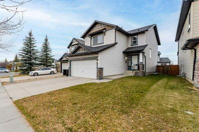 446 Panamount Blvd Nw, House other with 3 bedrooms, 2 bathrooms and 4 parking in Calgary AB | Image 3