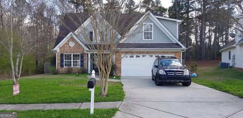 520 Millbrook Village Dr, Tyrone, GA, 30290-1668 | Card Image