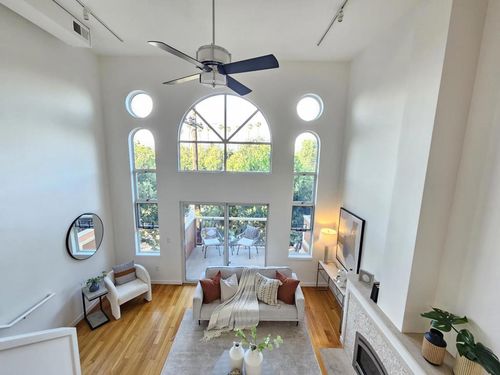 apt-337-350 N 2nd St, San Jose, CA, 95112-4094 | Card Image