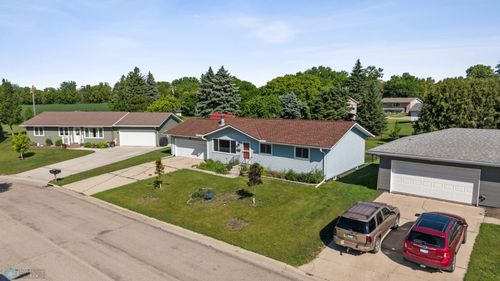 219 Campbell Rd, Crookston, MN, 56716-2313 | Card Image