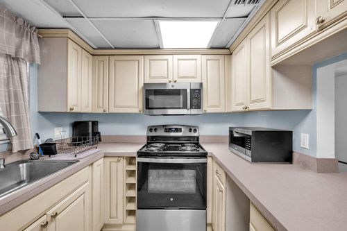 apt-104-12025 W Greenway Dr, Royal Palm Beach, FL, 33411-2849 | Card Image