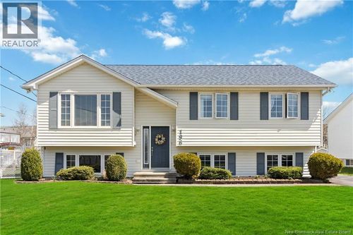196 Sunshine Dr, Moncton, NB, E1G2E1 | Card Image