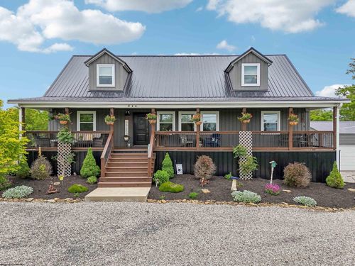 214 Realtree Rd, Valley Grove, WV, 26060-8104 | Card Image