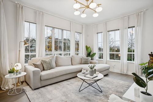 103-5535 Admiral Way, Delta, BC, V4K0E3 | Card Image