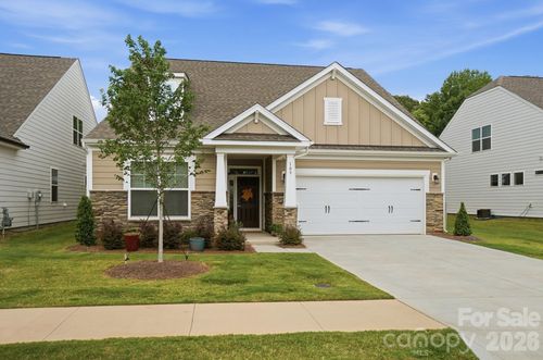 109 N Dunlavin Way, Mooresville, NC, 28115-0309 | Card Image
