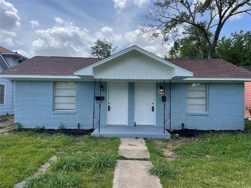 1904 11th St, Galena Park, TX, 77547-2910 | Card Image