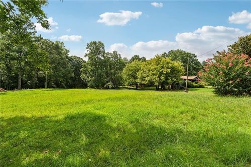 8265 Seabolt Dr, Cumming, GA, 30028-8922 | Card Image