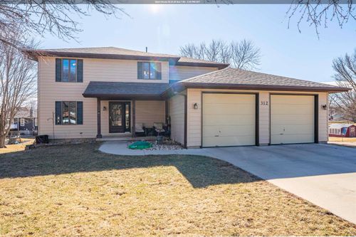 312 E 3rd St, Kingsley, IA, 51028-5068 | Card Image