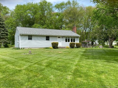 111 West St, Hebron, CT, 06248-1255 | Card Image