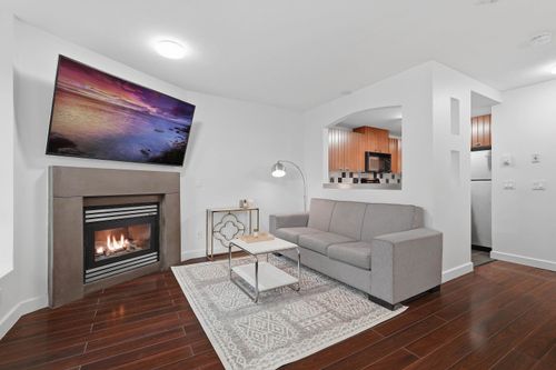 7327 Magnolia Terr, Burnaby, BC, V5E4M3 | Card Image
