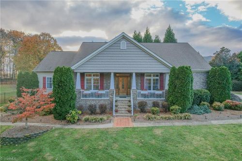 8720 Jefferson Church Rd, Rural Hall, NC, 27045-9420 | Card Image