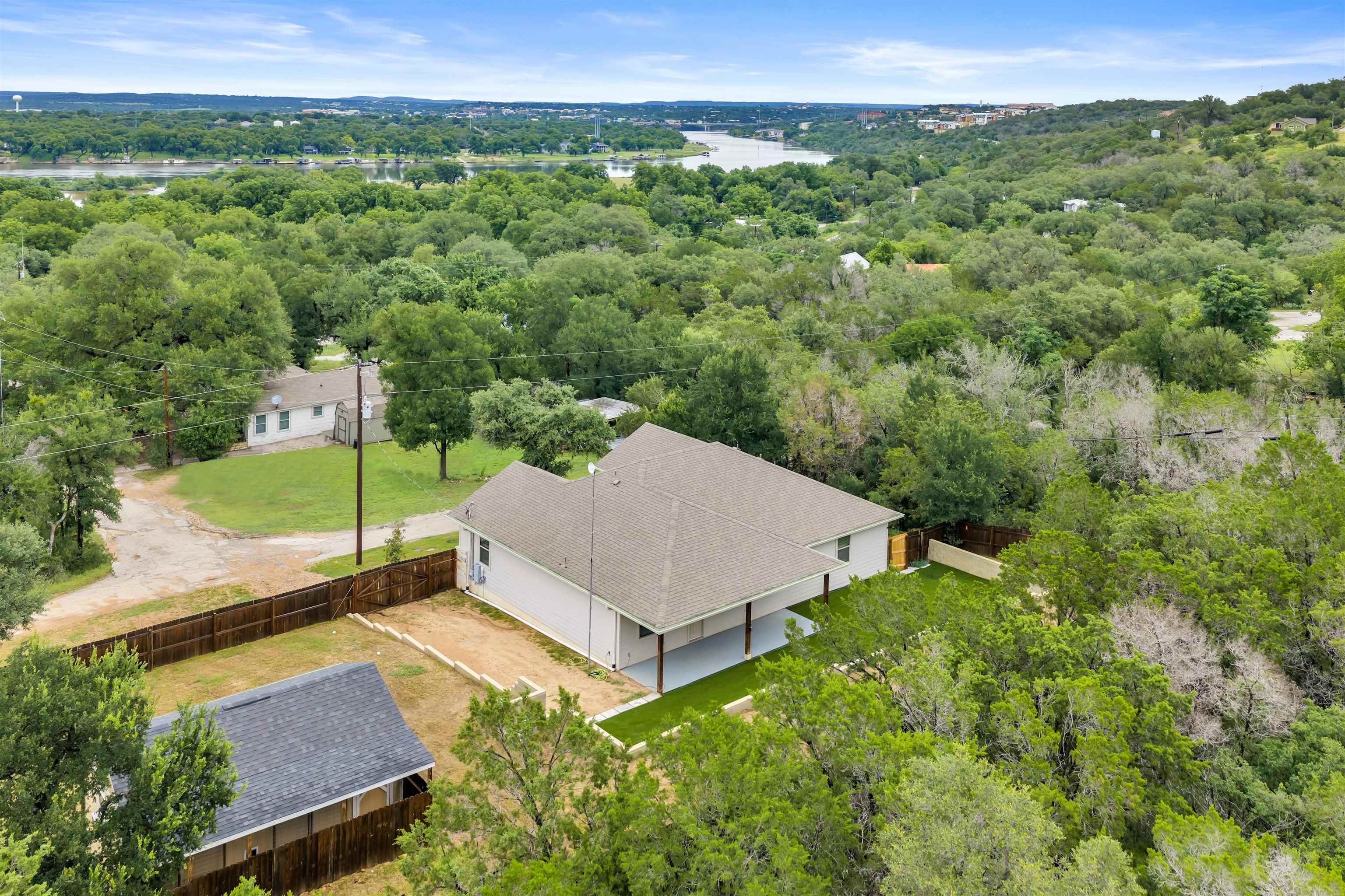Residential in Horseshoe Bay 4