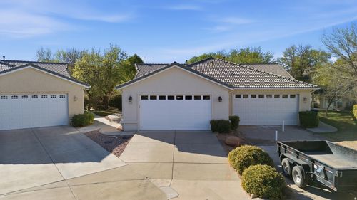 111 Turnbury Ln, Washington, UT, 84780-1402 | Card Image