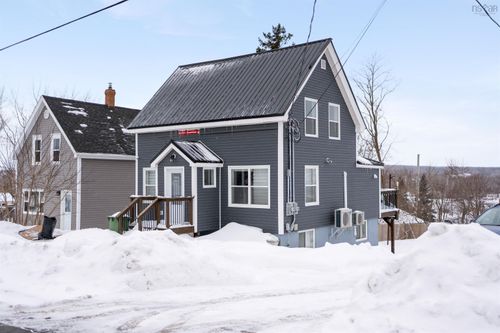 57A/57B High St, Trenton, NS, B0K1X0 | Card Image