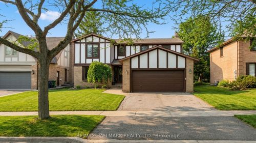 7 Delbeatrice Crescent, Scarborough, ON, M1C3G5 | Card Image