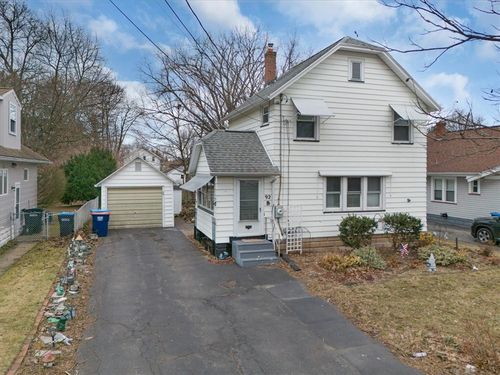 92 Veness Ave, Greece, NY, 14616-3557 | Card Image