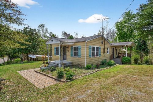 1932 Holly Creek Rd, Celina, TN, 38551-6517 | Card Image