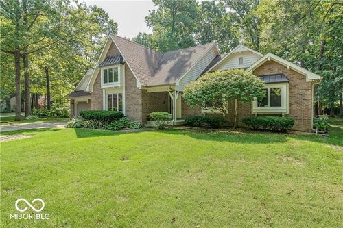 7345 Runningbrook Way, Indianapolis, IN, 46254-9554 | Card Image