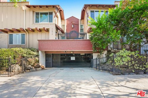 12-11912 Riverside Dr, Valley Village, CA, 91607-6003 | Card Image