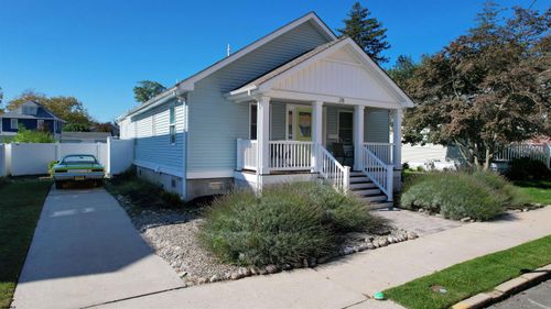 28 E New York Ave, Somers Point, NJ, 08244-2341 | Card Image