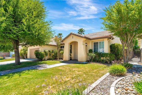 4638 Jade Ct, Lancaster, CA, 93536-7106 | Card Image