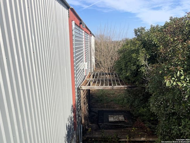 210 N Cherry St, Home with 0 bedrooms, 0 bathrooms and null parking in Pearsall TX | Image 16