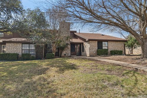 2011 N West, Kerrville, TX, 78028 | Card Image