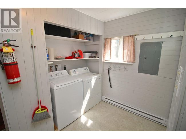 3970 Drive In Rd, House other with 2 bedrooms, 1 bathrooms and null parking in Houston BC | Image 16