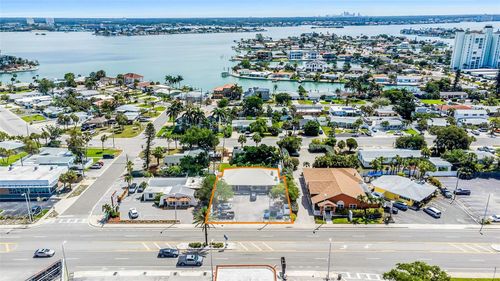 6655 Gulf Blvd, ST PETE BEACH, FL, 33706-2127 | Card Image