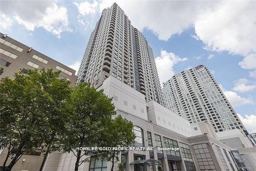 309-8 Hillcrest Ave, North York, ON, M2N6Y6 | Card Image