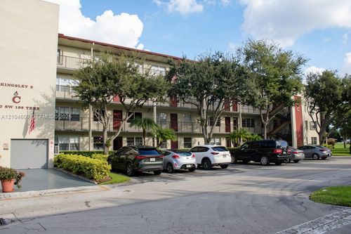 114c-750 Sw 133rd Ter, Pembroke Pines, FL, 33027-6432 | Card Image