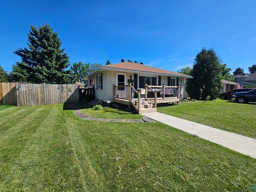 210 S 2nd St W, Aurora, MN, 55705-1412 | Card Image