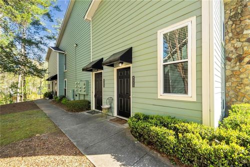4113 Canyon Point Cir, Roswell, GA, 30076-5112 | Card Image