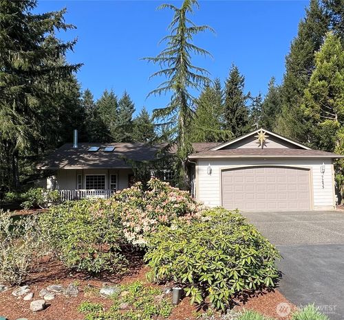 7255 Alpenview Pl Nw, Seabeck, WA, 98380-9597 | Card Image