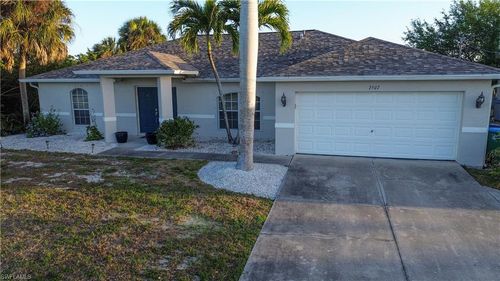 2507 Embers Pkwy W, Cape Coral, FL, 33993-8931 | Card Image