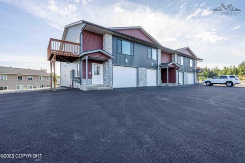 1-10005 E Trennie Loop, Palmer, AK, 99645-9789 | Card Image
