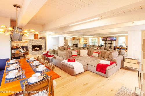 16a-1039 E Cooper Ave, Aspen, CO, 81611-4105 | Card Image