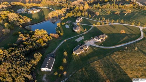 14850 Old Cheney Rd, Walton, NE, 68461-9662 | Card Image