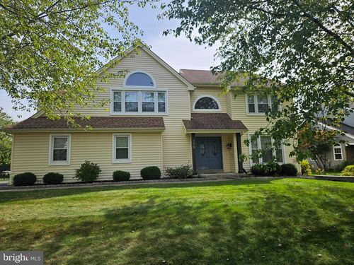 770 Atkinson Ln, LANGHORNE, PA, 19047-1489 | Card Image