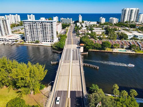 2860 Ne 14th Street Cswy, Pompano Beach, FL, 33062-3662 | Card Image