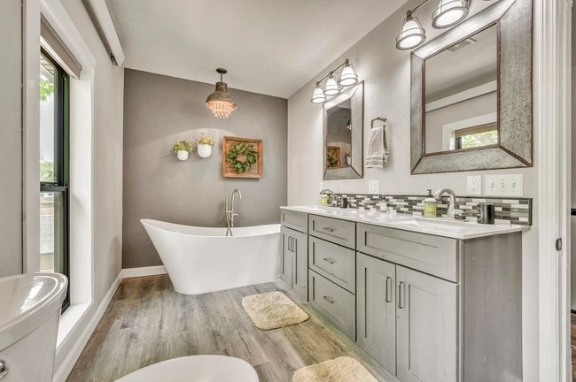 20 S 2 Nd Ave W, House other with 4 bedrooms, 2 bathrooms and null parking in Hartley IA | Image 25