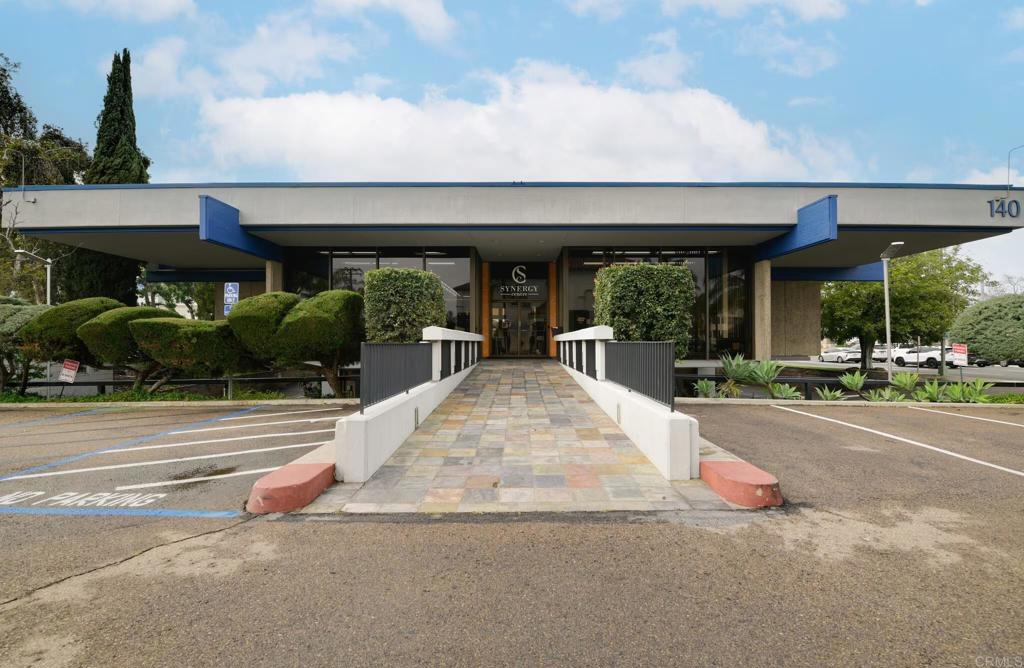 Commercial Lease in Escondido