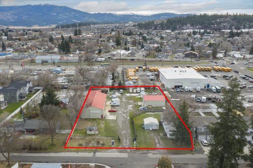 17622 E Cowley Ave, Spokane Valley, WA, 99016-9522 | Card Image