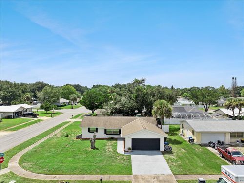 4880 Santa Rosa Ave, Titusville, FL, 32780-6816 | Card Image