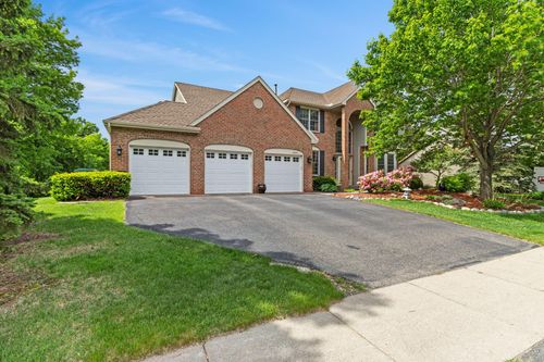 16943 Candlewood Pkwy, Eden Prairie, MN, 55347-2268 | Card Image