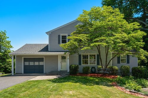25 Everett Ave, Belchertown, MA, 01007-4200 | Card Image