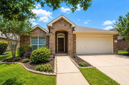 7038 Cornflower Ln, Katy, TX, 77494-4260 | Card Image