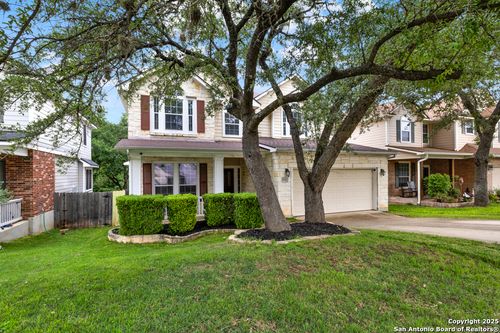 4542 Pinehurst Mesa, San Antonio, TX, 78247-5674 | Card Image