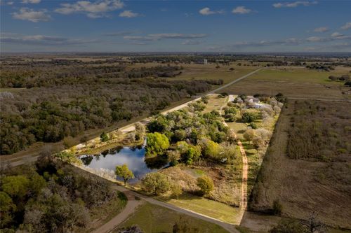 1671 County Road 101, Giddings, TX, 78942-4859 | Card Image